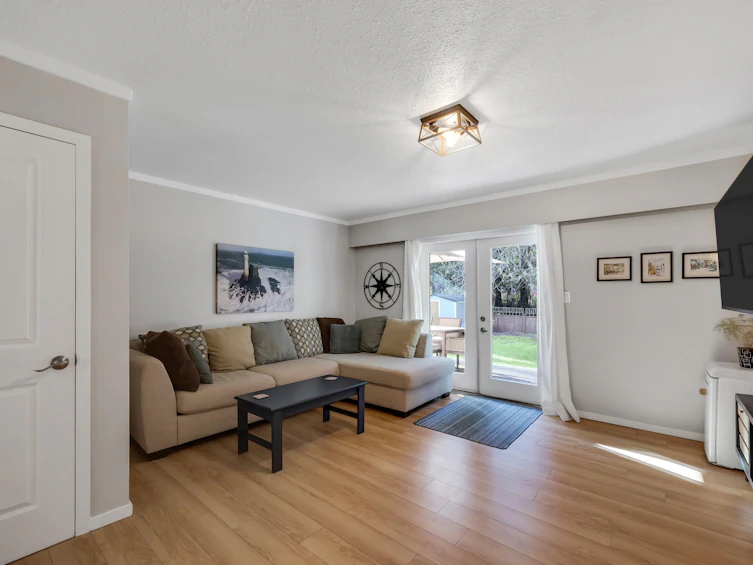 2572 The Boulevard, Squamish, BC, V0N 1T0 - 16