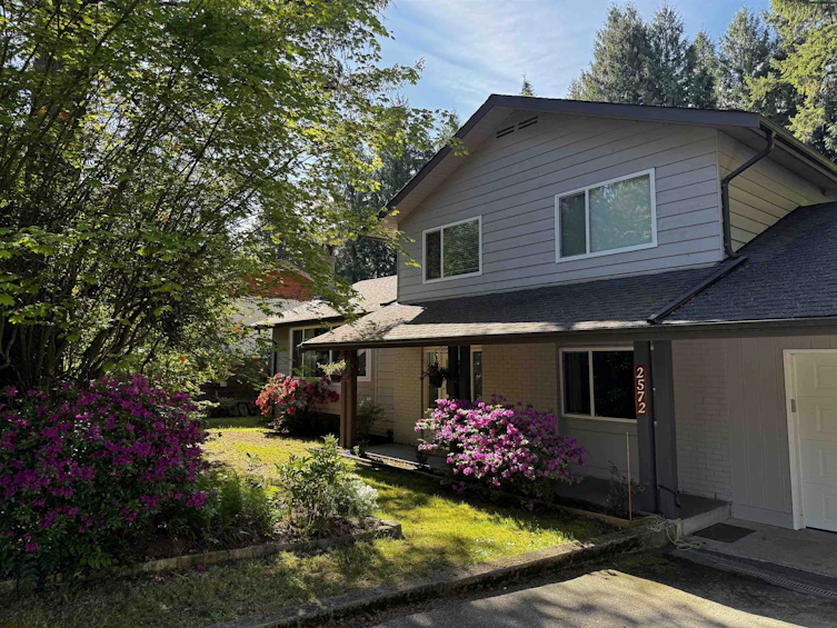 2572 The Boulevard, Squamish, BC, V0N 1T0 - 32