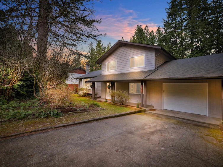 2572 The Boulevard, Squamish, BC, V0N 1T0 - 2