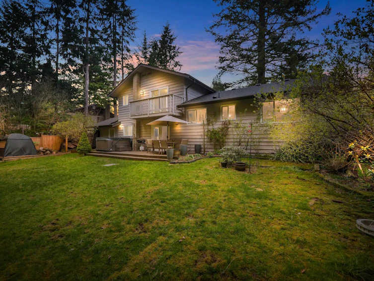 2572 The Boulevard, Squamish, BC, V0N 1T0 - 28