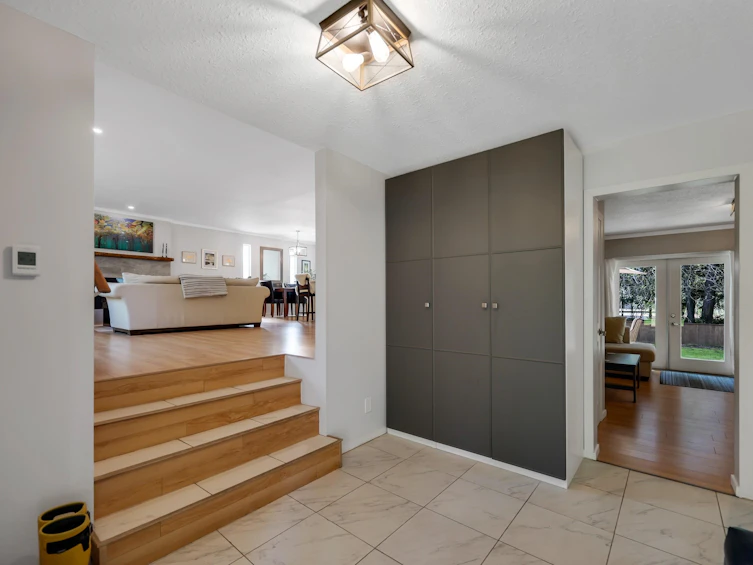 2572 The Boulevard, Squamish, BC, V0N 1T0 - 7