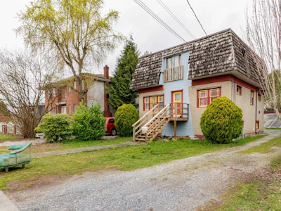4939 Sidley Street - 2