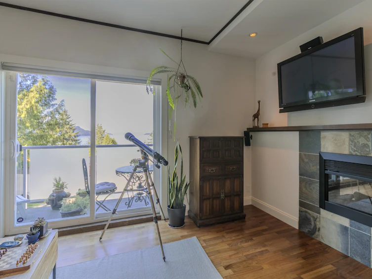 5-350 Centre Road, West Vancouver, BC, V0N 2E0 - 2