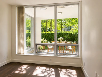 110-5728 Berton Avenue - 4