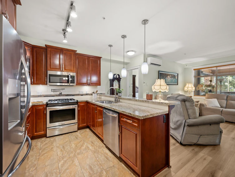 B216-8218 207a Street, Langley, BC, V2Y 0Y1 - 6