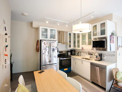 303-4882 Slocan Street - 3