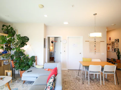 303-4882 Slocan Street - 5