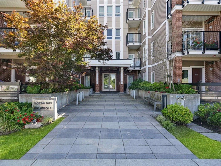 303-4882 Slocan Street, Vancouver, BC, V5R 2A3 - 3
