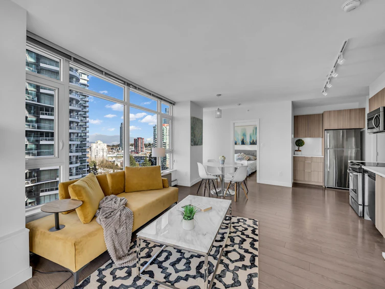 1103-13308 Central Avenue, Surrey, BC, V3T 0M4 - 9