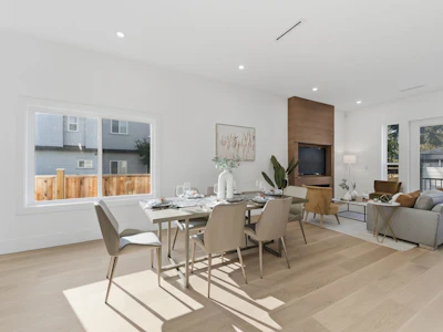 8233 114 Street - 5