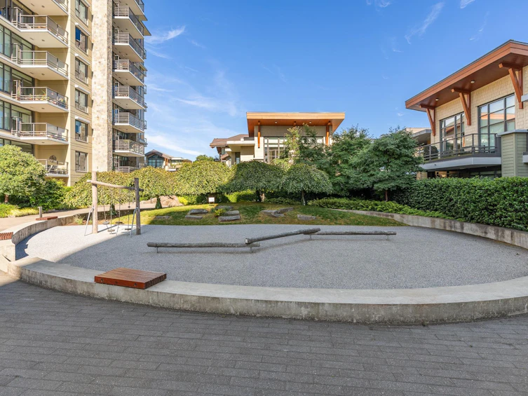 404-1210 E 27th Street, North Vancouver, BC, V7J 0C5 - 33