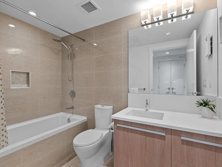 404-1210 E 27th Street, North Vancouver, BC, V7J 0C5 - 24