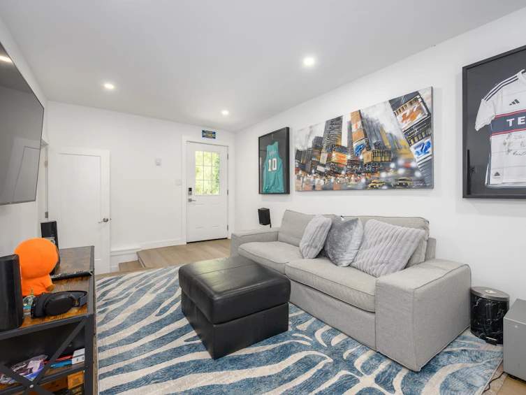 1047 Winslow Avenue, Coquitlam, BC, V3J 2G2 - 27