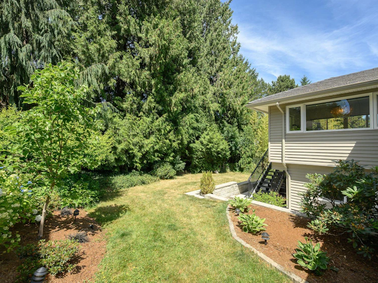 1047 Winslow Avenue, Coquitlam, BC, V3J 2G2 - 36