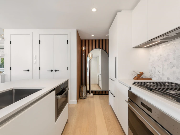 403-1365 Davie Street, Vancouver, BC, V6E 1N5 - 7