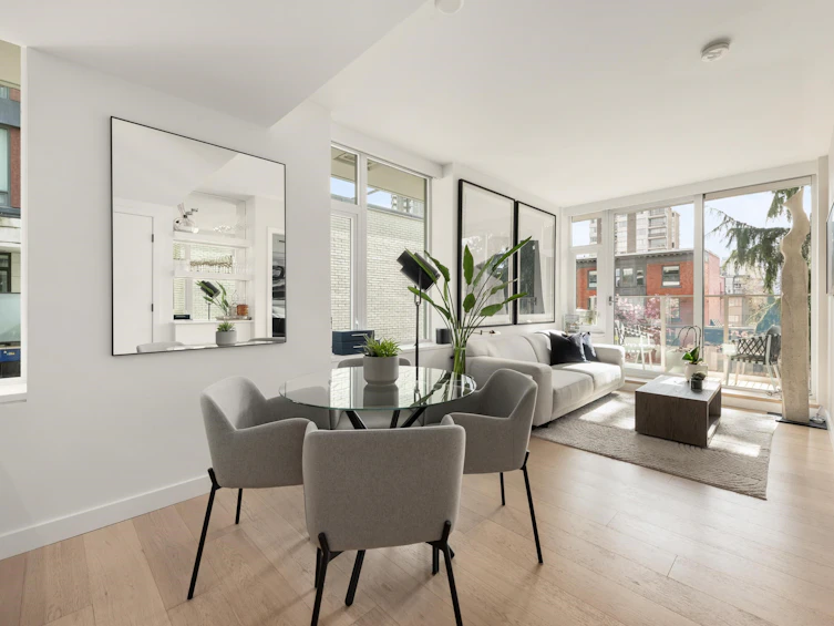 403-1365 Davie Street, Vancouver, BC, V6E 1N5 - 2