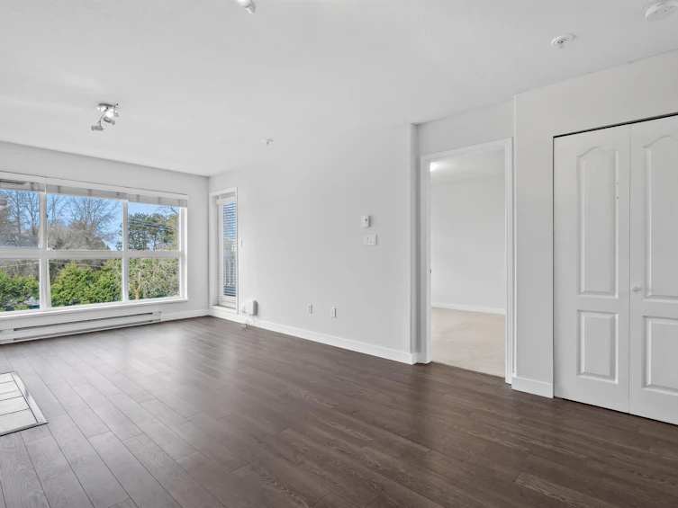 304-5500 Lynas Lane, Richmond, BC, V7C 5R5 - 21