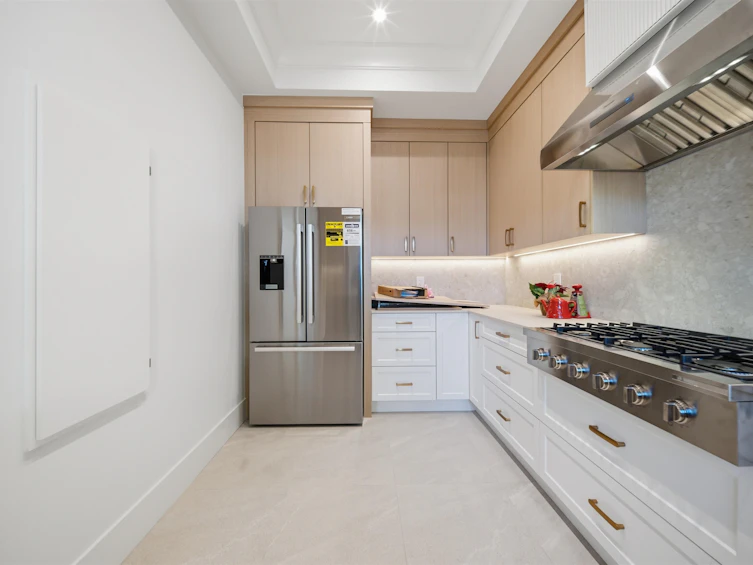 8160 Fairlane Road, Richmond, BC, V7C 1Y4 - 20