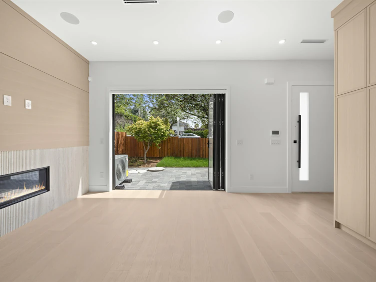 1-6461 E Prince Edward Street, Vancouver, BC, V5W 2Y3 - 5