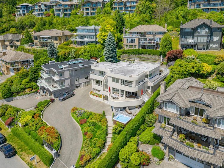 2589 Chairlift Road, West Vancouver, BC, V7S 3E5 - 39