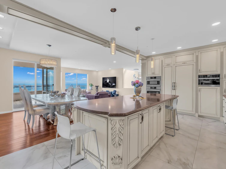 2589 Chairlift Road, West Vancouver, BC, V7S 3E5 - 16