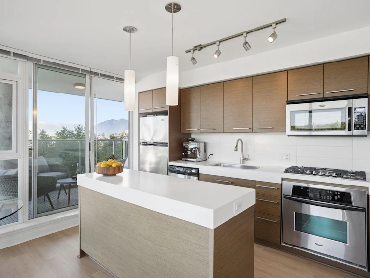 501-2770 Sophia Street, Vancouver, BC, V5T 0A4 - 6
