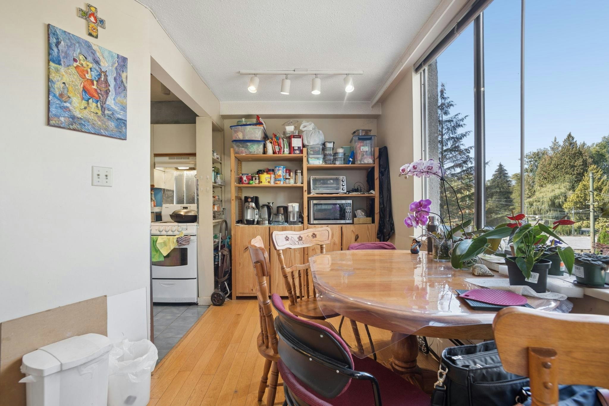 201-4691 W 10th Avenue, Vancouver, BC, V6R 2J3 - 10