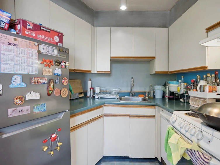 201-4691 W 10th Avenue, Vancouver, BC, V6R 2J3 - 13