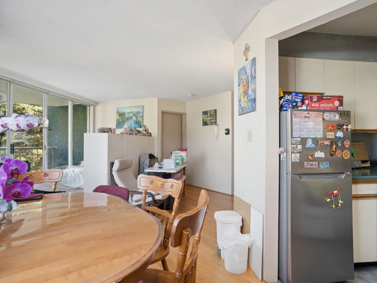 201-4691 W 10th Avenue, Vancouver, BC, V6R 2J3 - 12