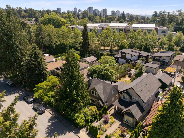 457 W 23rd Street, North Vancouver, BC, V7M 2B8 - 36