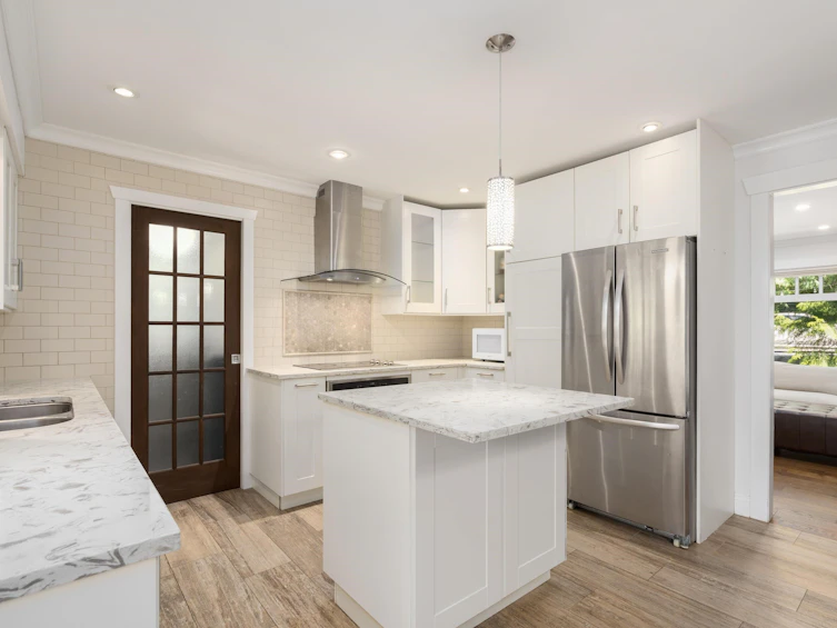 457 W 23rd Street, North Vancouver, BC, V7M 2B8 - 9