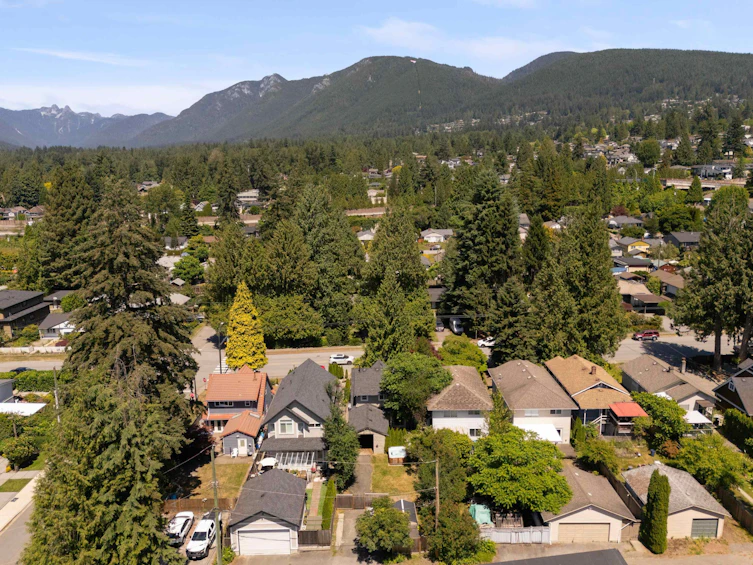 457 W 23rd Street, North Vancouver, BC, V7M 2B8 - 37