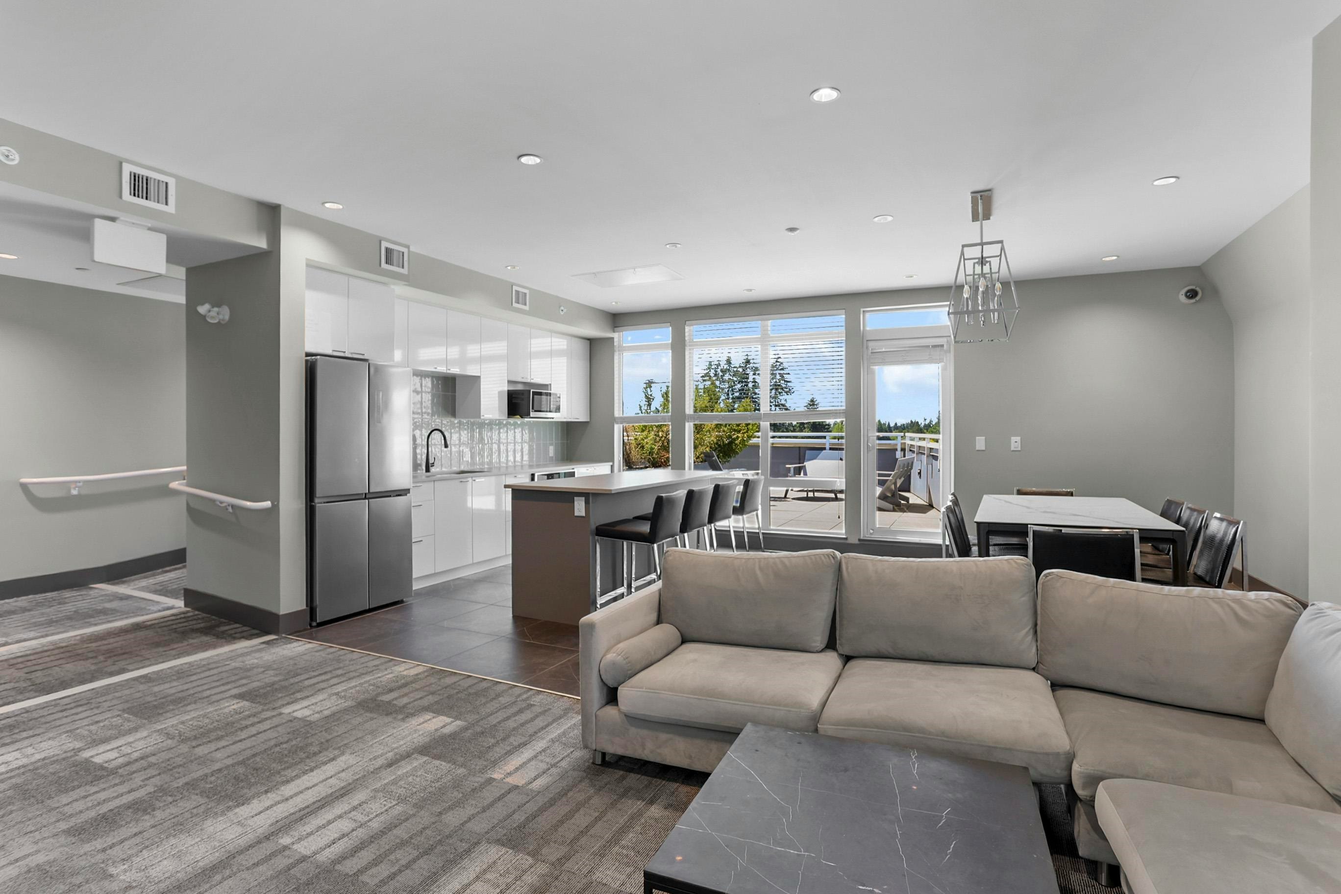 208-22265 Dewdney Trunk Road, Maple Ridge, BC, V2X 3K1 - 22