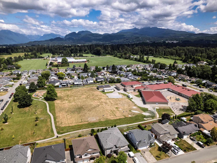 105-12096 222 Street, Maple Ridge, BC, V2X 5W1 - 15