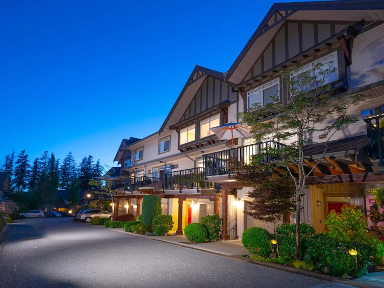 33-55 Hawthorn Drive, Port Moody, BC, V3H 0B3 - 33