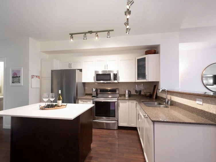 33-55 Hawthorn Drive, Port Moody, BC, V3H 0B3