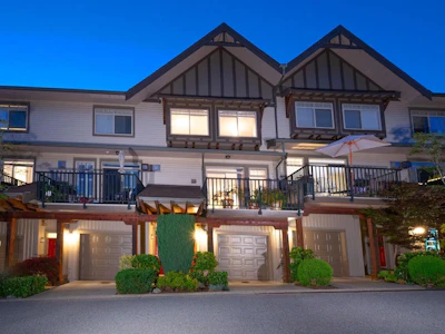 33-55 Hawthorn Drive - 3