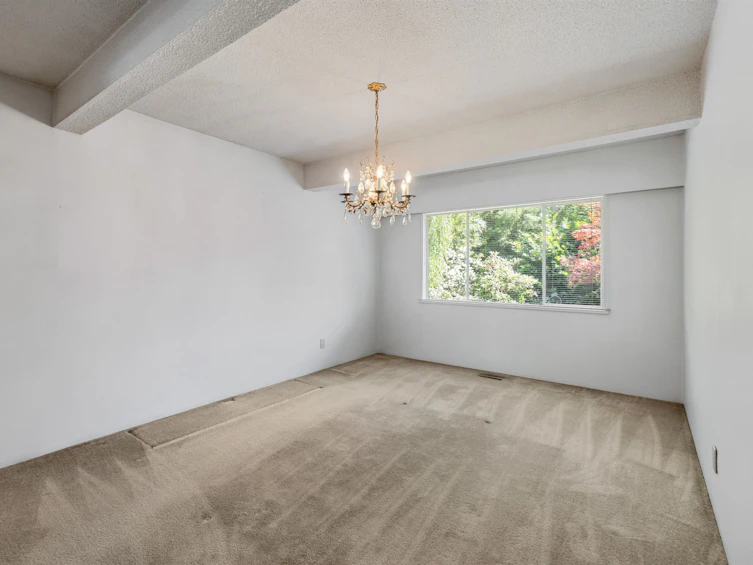 12534 Grove Crescent, Surrey, BC, V3V 2L7 - 13