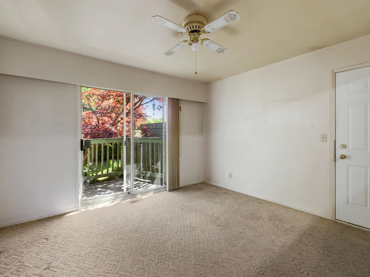 12534 Grove Crescent, Surrey, BC, V3V 2L7 - 16