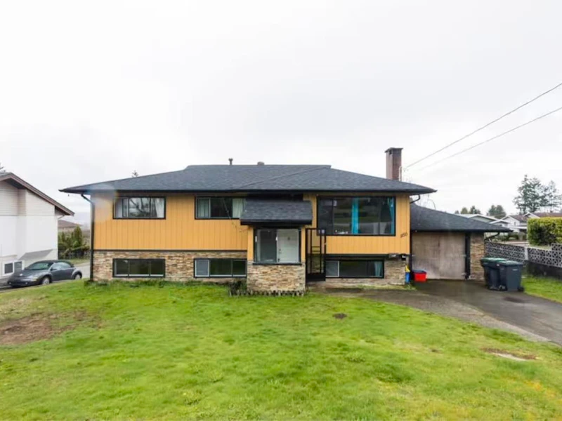 1150 Madore Avenue, Coquitlam BC V3K 3B9