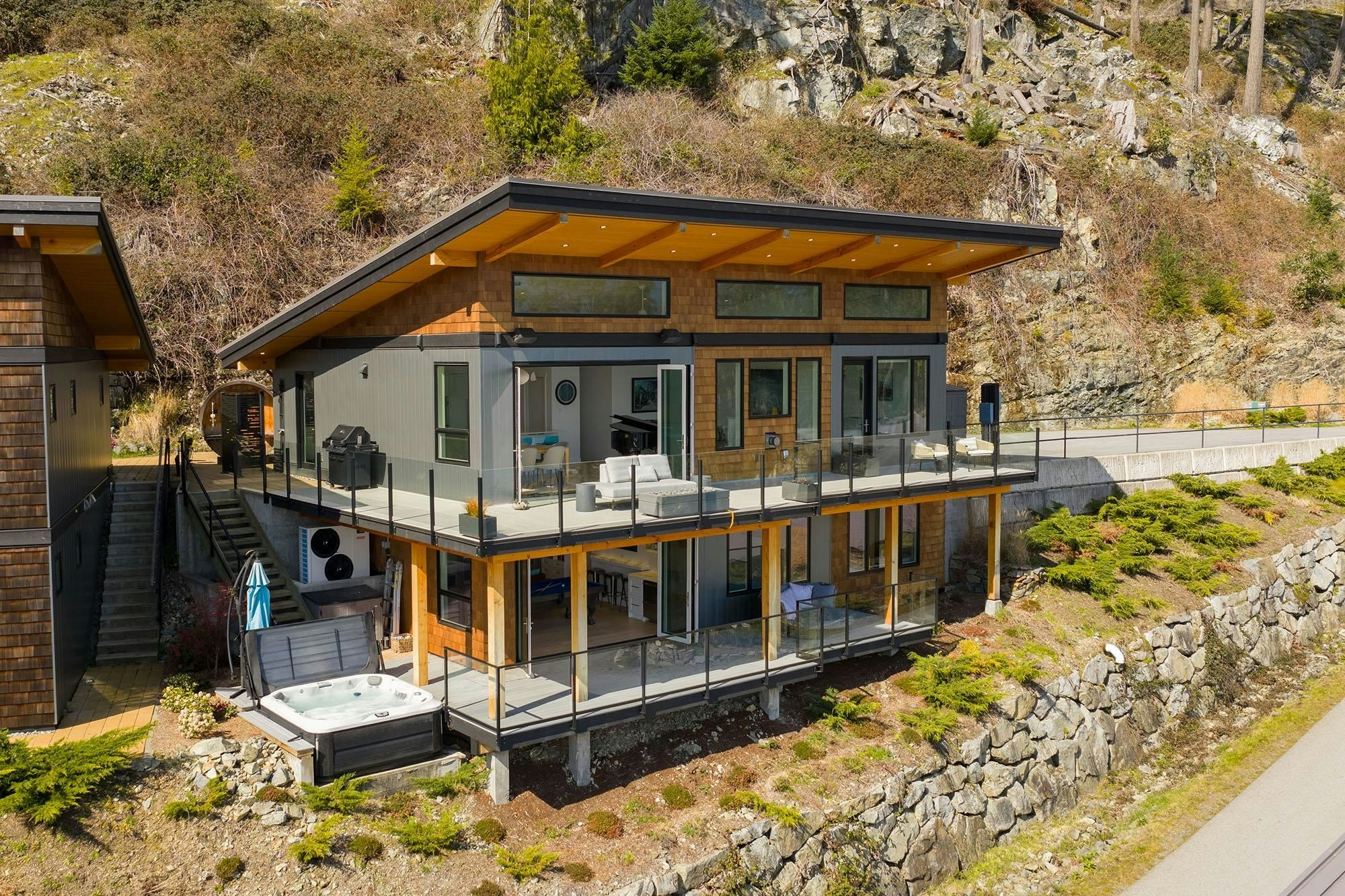 242 Shore Lane, Bowen Island, BC, V0N 1G2 - 36