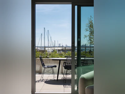 TH112-755 Harbourside Drive - 5