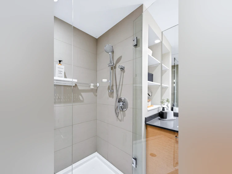 413-135 E 17 Street, North Vancouver, BC, V7L 0C4 - 16