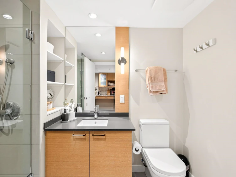 413-135 E 17 Street, North Vancouver, BC, V7L 0C4 - 15