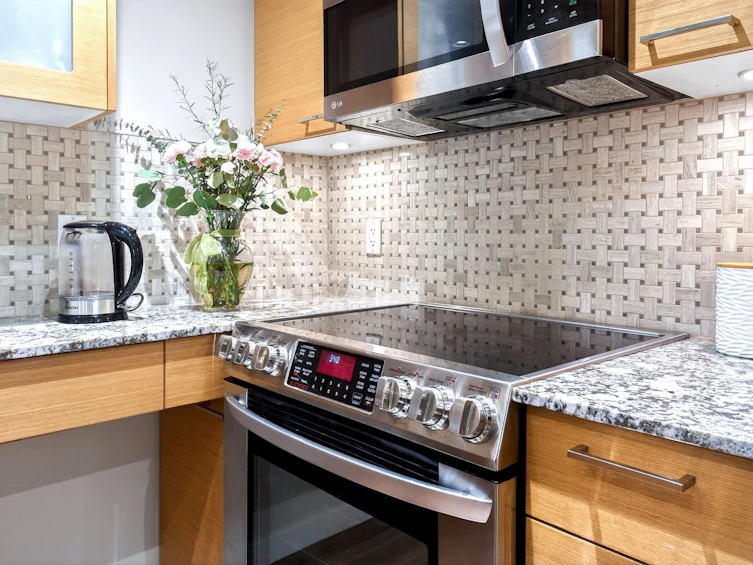413-135 E 17 Street, North Vancouver, BC, V7L 0C4 - 10