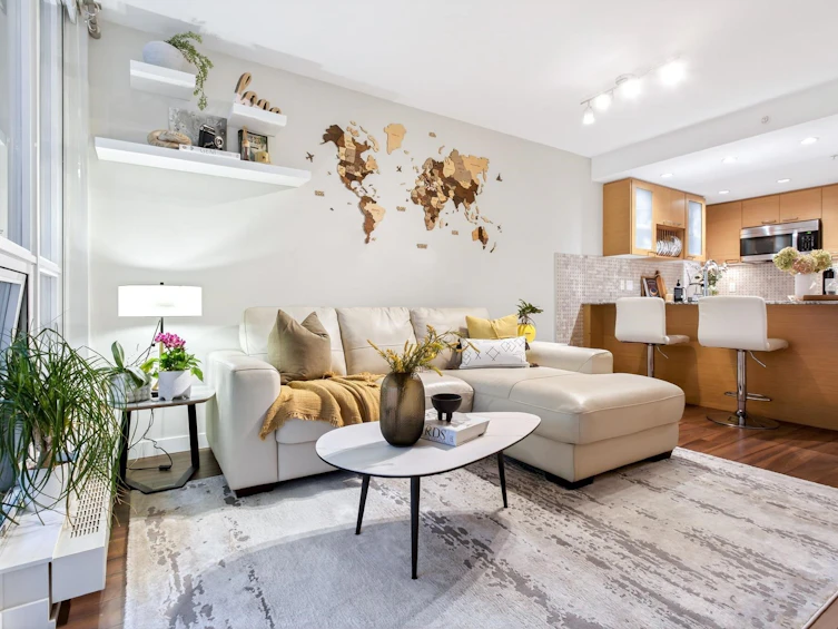 413-135 E 17 Street, North Vancouver, BC, V7L 0C4