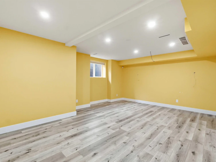 15878 29a Avenue, Surrey, BC, V3Z 0N3 - 33