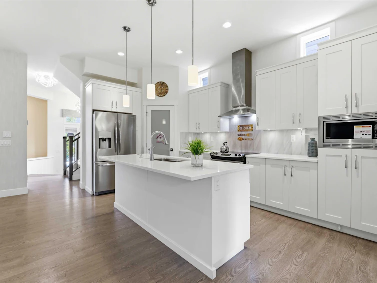 15878 29a Avenue, Surrey, BC, V3Z 0N3 - 10