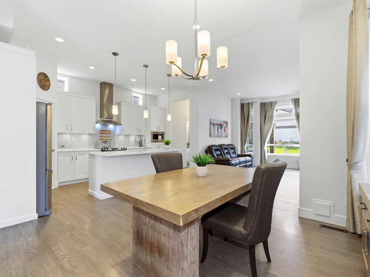 15878 29a Avenue, Surrey, BC, V3Z 0N3 - 16