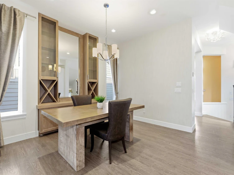15878 29a Avenue, Surrey, BC, V3Z 0N3 - 15